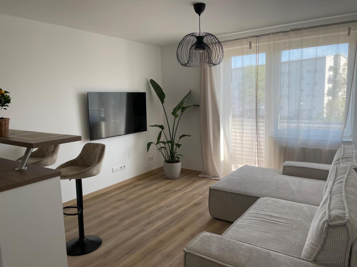 Neue Stilvolle 2-Zimmer Wohnung Im Zentrum Von 沃尔夫 外观 照片